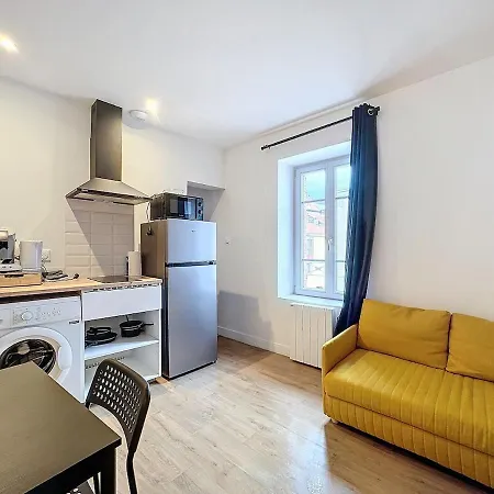 Apartment Proche Gare 3 Pers N4